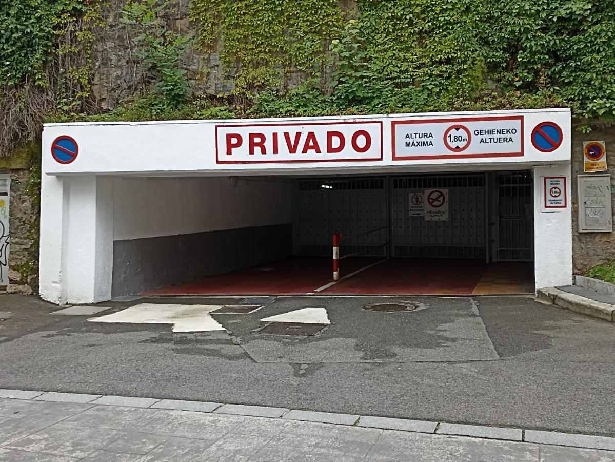 Apartamento Mentura Centro De San Sebastian Parking Free المظهر الخارجي الصورة