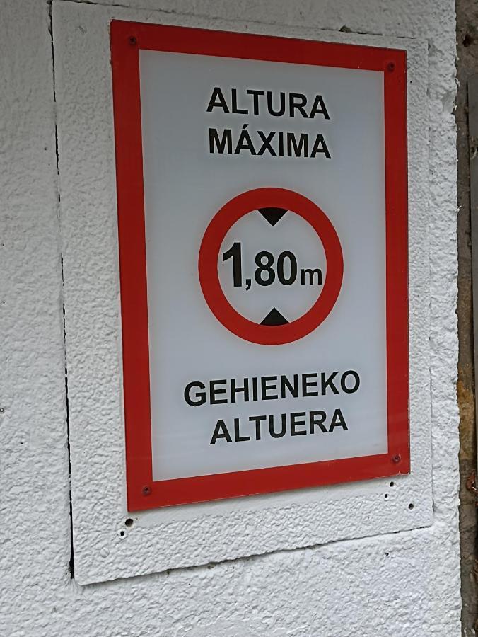 Apartamento Mentura Centro De San Sebastian Parking Free المظهر الخارجي الصورة